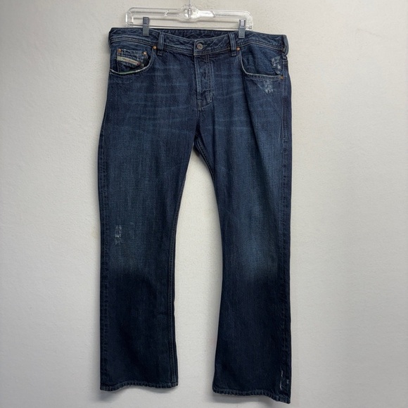 Diesel Zathan 38 x 32 Blue Jeans Lightly Distressed - Picture 1 of 9